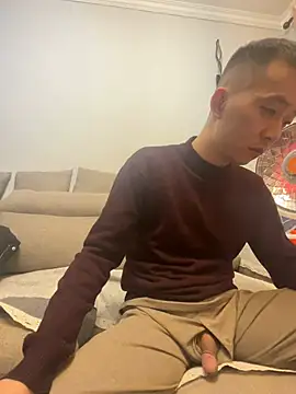 Snapshot of ngg9414 chatting on February 2025 12:19:01 PM ngg9414 online show from February 2025 12:19:01 PM