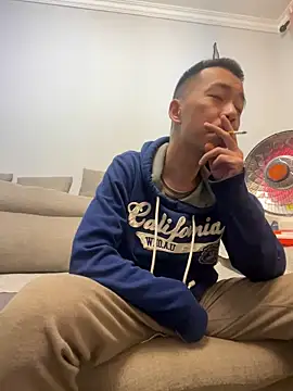 Snapshot of ngg9414 chatting on March 2025 12:35:02 PM ngg9414 online show from March 2025 12:35:02 PM