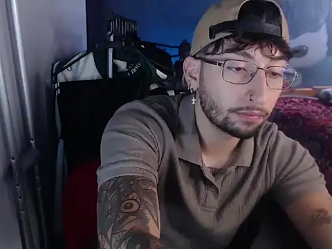 Snapshot of Dereck_Dickson chatting on October 2025 03:52:01 PM Dereck Dickson online show from October 2025 03:52:01 PM