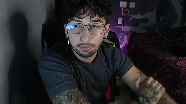 Snapshot of Dereck_Dickson chatting on October 2025 10:54:02 PM Dereck Dickson online show from October 2025 10:54:02 PM