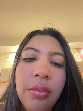 nicole fisherr online show from April 2026 06:38:02 AM