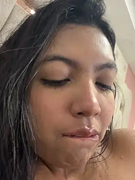 nicole fisherr online show from April 2026 07:56:02 AM