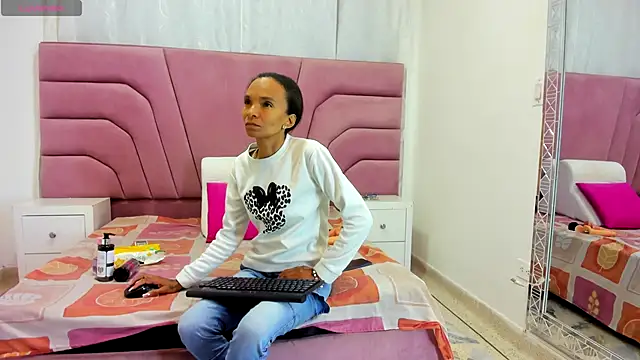 Snapshot of Brianrosex chatting on November 2025 03:39:02 AM Brianrosex online show from November 2025 03:39:02 AM