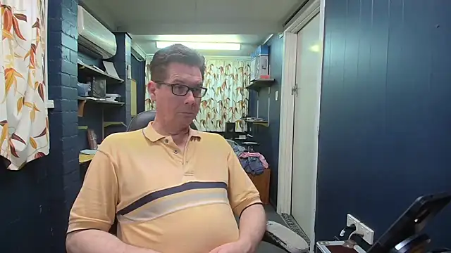 tilobinder online show from October 2025 02:01:02 PM