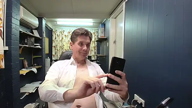 tilobinder online show from March 2026 03:17:01 PM