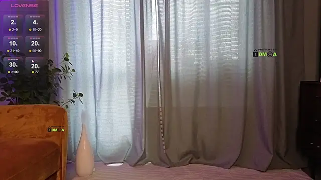 Snapshot of Your_dream_Alice chatting on March 2025 01:09:01 PM Your dream Alice online show from March 2025 01:09:01 PM