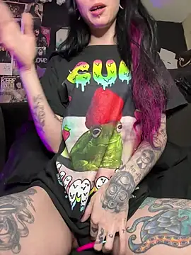 MissMidnightUK online show from March 2026 12:14:01 AM