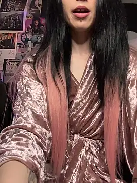 MissMidnightUK online show from April 2026 12:02:02 AM