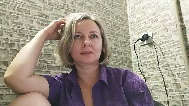 EdithManning online show from February 2025 01:51:02 PM