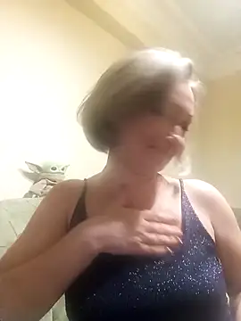 EdithManning online show from February 2025 07:10:02 PM