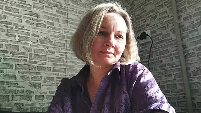 EdithManning online show from February 2025 08:06:02 AM