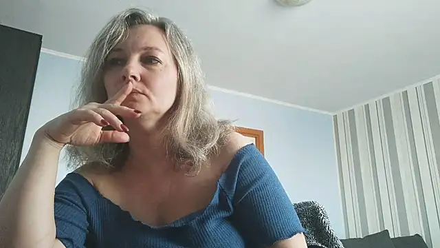 EdithManning online show from February 2026 06:39:02 AM