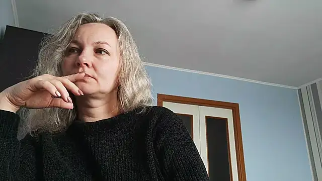 EdithManning online show from April 2026 05:14:02 AM