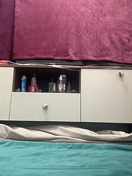 abyusif101099 online show from April 2026 05:46:01 AM