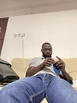 Blakishie online show from February 2025 07:31:02 PM