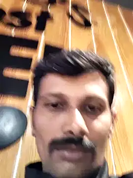 Snapshot of Tamildickxxx chatting on January 2025 07:07:02 PM Tamildickxxx online show from January 2025 07:07:02 PM