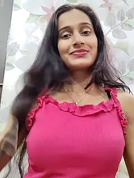 Snapshot of Oleevia chatting on December 2024 10:45:02 AM Oleevia online show from December 2024 10:45:02 AM