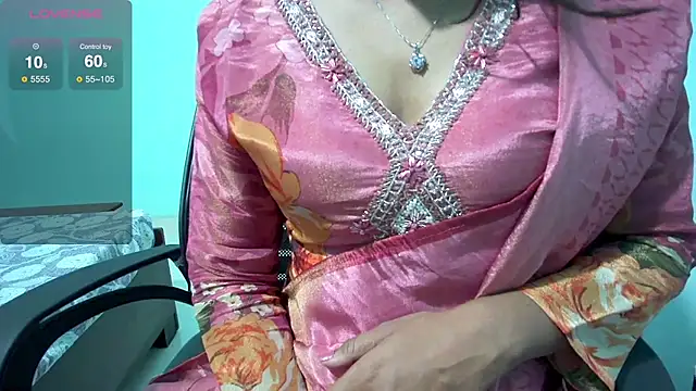 Snapshot of Only_hunny chatting on February 2025 08:05:02 PM Only hunny online show from February 2025 08:05:02 PM