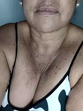 Kasandra Ho online show from March 2025 10:40:02 AM