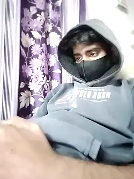 piyush 7inch online show from December 2024 04:20:01 PM