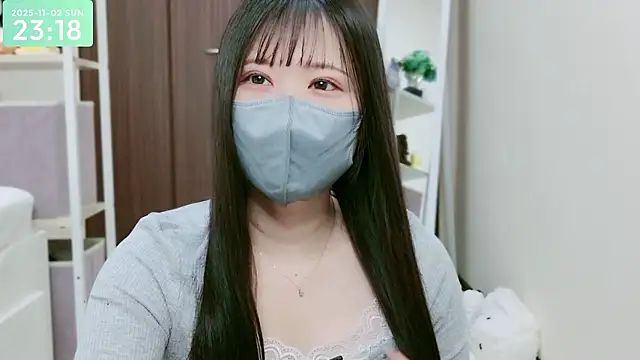 Snapshot of -SHIZUKU- chatting on November 2025 02:19:01 PM -SHIZUKU- online show from November 2025 02:19:01 PM