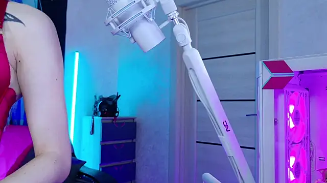 Snapshot of Aurora_Natsuki chatting on November 2025 10:40:02 AM Aurora Natsuki online show from November 2025 10:40:02 AM