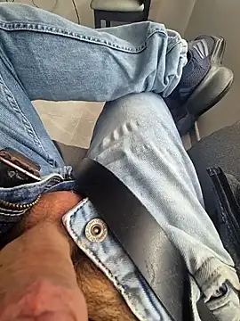 dragon1006 online show from October 2025 04:24:02 PM