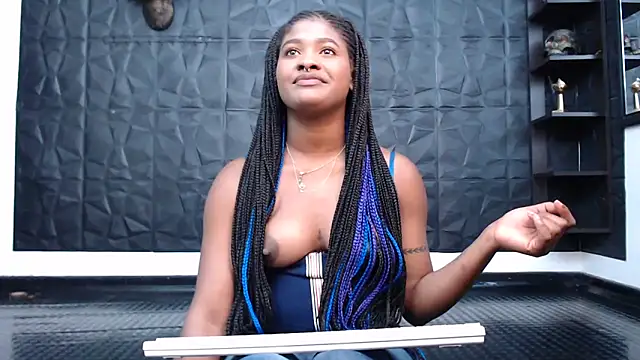 Snapshot of Hanna_Fox_69 chatting on February 2025 05:46:01 AM Hanna Fox 69 online show from February 2025 05:46:01 AM