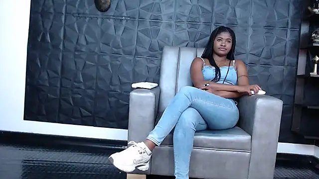 Snapshot of Hanna_Fox_69 chatting on February 2025 03:08:02 AM Hanna Fox 69 online show from February 2025 03:08:02 AM