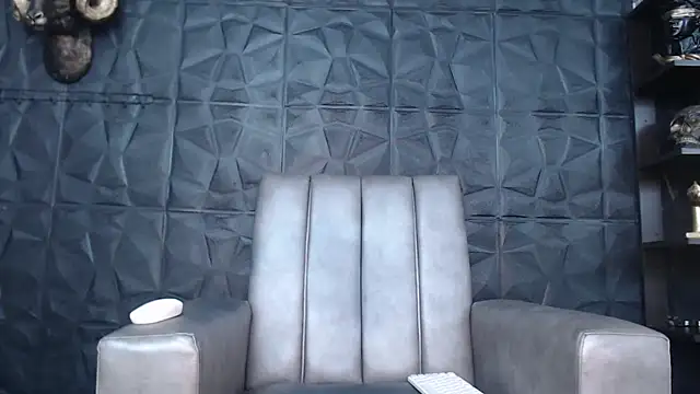 Snapshot of Hanna_Fox_69 chatting on March 2025 09:34:02 AM Hanna Fox 69 online show from March 2025 09:34:02 AM