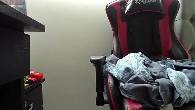 gracekelly12 online show from December 2025 12:32:02 PM