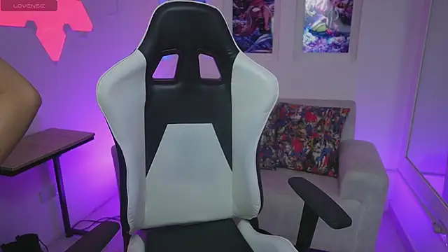 CattleyaScaly online show from September 2025 07:30:02 PM