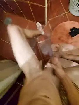 Snapshot of Deniell-01 chatting on September 2025 04:19:02 PM Deniell-01 online show from September 2025 04:19:02 PM