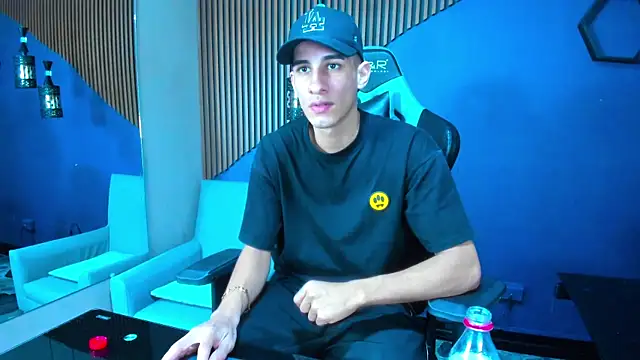 JakeMoxley online show from March 2025 07:48:01 PM