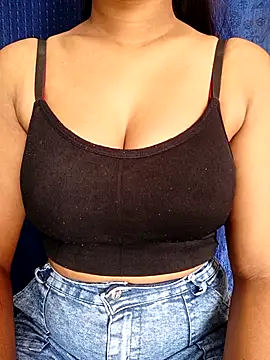 Snapshot of Anarkali900 chatting on September 2025 06:46:01 AM Anarkali900 online show from September 2025 06:46:01 AM