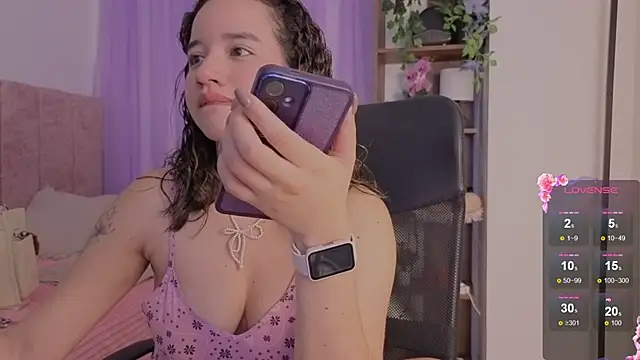 emilyrouxe online show from January 2026 04:32:01 PM