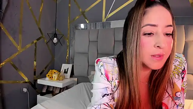 Snapshot of AliceSteel12 chatting on September 2025 10:11:01 PM AliceSteel12 online show from September 2025 10:11:01 PM