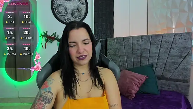 Snapshot of tatiana_sc chatting on November 2025 12:26:01 PM tatiana sc online show from November 2025 12:26:01 PM