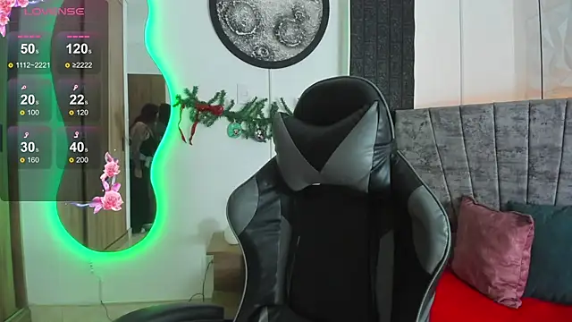 Snapshot of tatiana_sc chatting on November 2025 12:19:02 PM tatiana sc online show from November 2025 12:19:02 PM