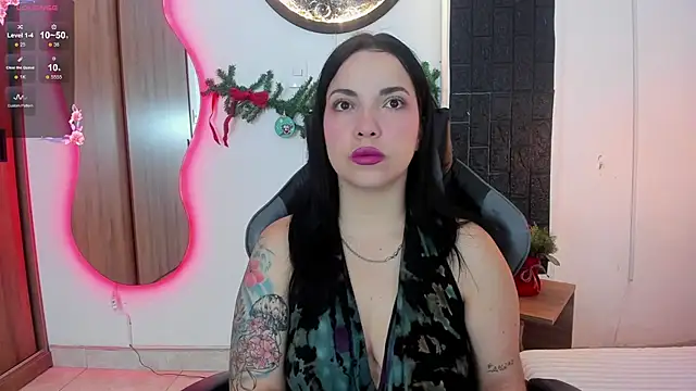 Snapshot of tatiana_sc chatting on December 2025 01:15:01 PM tatiana sc online show from December 2025 01:15:01 PM