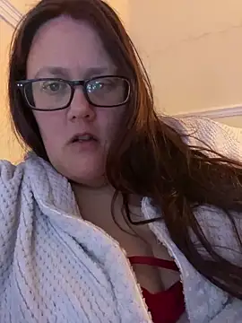 Snapshot of Foxy_Evie40XO chatting on December 2024 06:06:02 AM Foxy Evie40XO online show from December 2024 06:06:02 AM