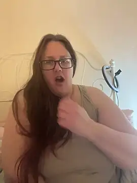 Snapshot of Foxy_Evie40XO chatting on March 2025 09:03:02 AM Foxy Evie40XO online show from March 2025 09:03:02 AM