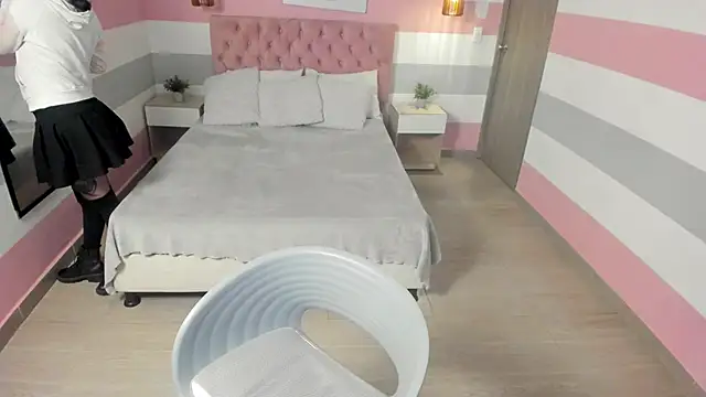 Snapshot of Carol_Pinter chatting on January 2025 12:13:01 PM Carol Pinter online show from January 2025 12:13:01 PM