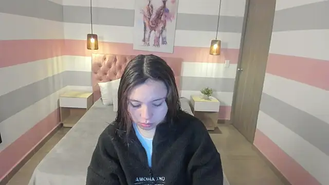 Snapshot of Carol_Pinter chatting on February 2025 12:52:02 PM Carol Pinter online show from February 2025 12:52:02 PM