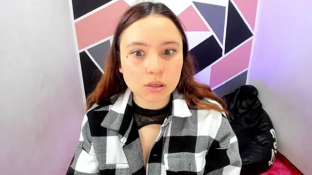 Snapshot of Carol_Pinter chatting on November 2025 05:47:01 PM Carol Pinter online show from November 2025 05:47:01 PM