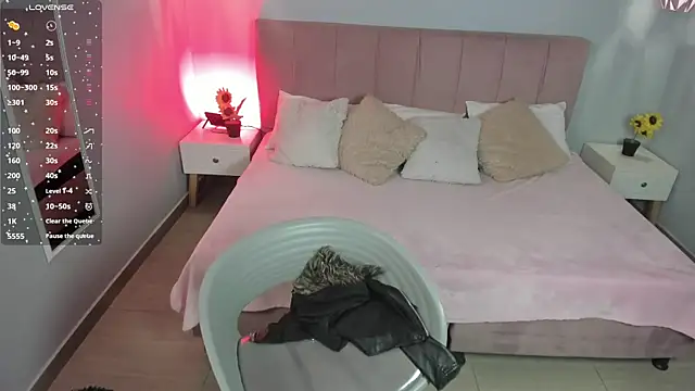 Snapshot of Carol_Pinter chatting on November 2025 12:15:02 PM Carol Pinter online show from November 2025 12:15:02 PM