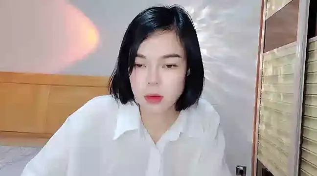 Snapshot of Linda-LL chatting on January 2025 02:10:01 AM Linda-LL online show from January 2025 02:10:01 AM