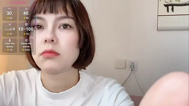 Snapshot of Linda-LL chatting on November 2025 04:55:01 AM Linda-LL online show from November 2025 04:55:01 AM