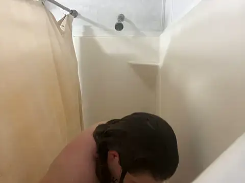 Snapshot of IvanaPlenty chatting on January 2025 08:01:01 AM IvanaPlenty online show from January 2025 08:01:01 AM