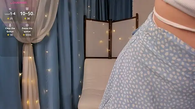 ms evasweet online show from February 2026 01:45:02 PM